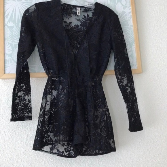 Rat And Boa black lace playsuit NWOT - Picture 3 of 11